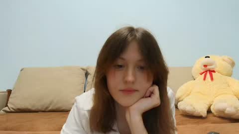 fluffy_dolll online show from July 28, 2026, 8:52 pm