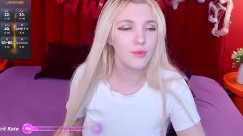 Monica online show from October 21, 2025, 1:28 am