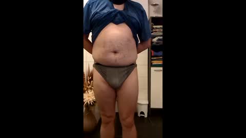 fluffybutt_ online show from May 31, 2026, 9:38 pm