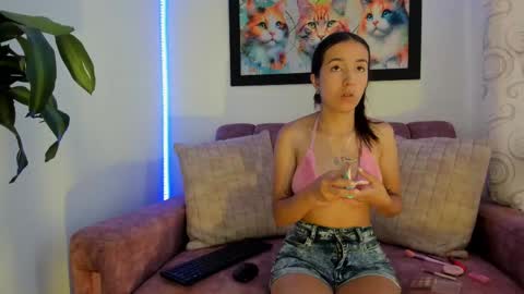 Flufi 740 online show from October 9, 2025, 10:57 am