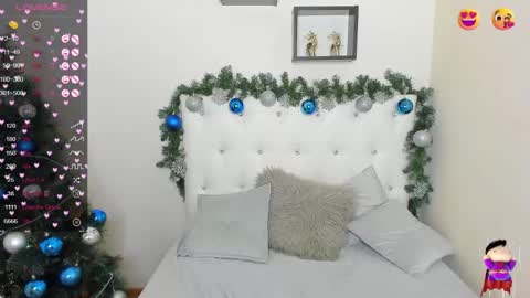 Lina online show from December 18, 2024, 3:47 am