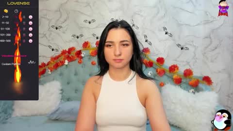 Lina online show from October 27, 2025, 11:52 pm