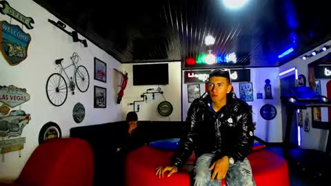 flyckers online show from May 30, 2026, 12:02 pm