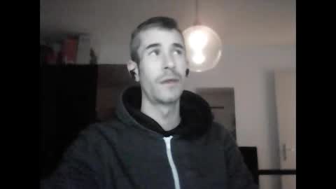 flyhigh92 online show from February 6, 2025, 10:32 pm