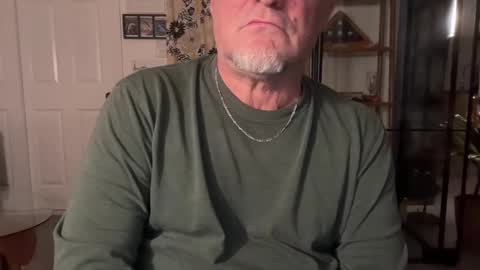 fnkywht60smthng_ online show from February 17, 2026, 5:48 am