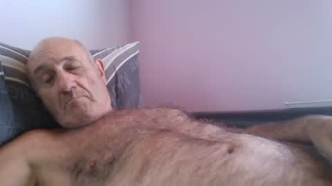 Snapshot of follador1001 chatting on June 29, 2026, 1:11 pm follador1001 online show from June 29, 2026, 1:11 pm