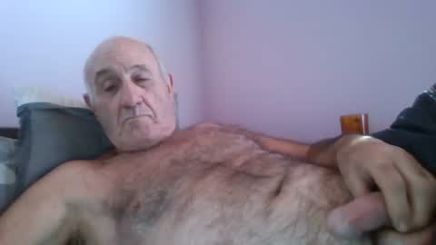 Snapshot of follador1001 chatting on July 9, 2026, 1:48 pm follador1001 online show from July 9, 2026, 1:48 pm