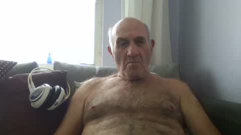 Snapshot of follador1001 chatting on July 20, 2026, 9:12 am follador1001 online show from July 20, 2026, 9:12 am