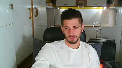 Snapshot of followknight chatting on October 25, 2025, 4:57 pm independent model online show from October 25, 2025, 4:57 pm