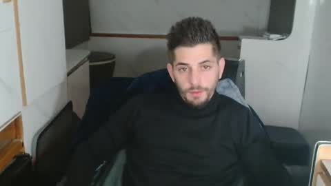 Snapshot of followknight chatting on November 26, 2025, 3:35 pm independent model online show from November 26, 2025, 3:35 pm