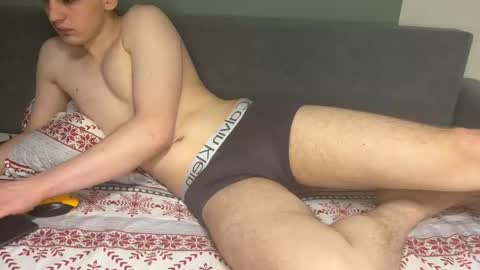 fooxiq online show from May 28, 2026, 9:34 pm
