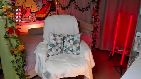     online show from December 10, 2024, 7:05 am