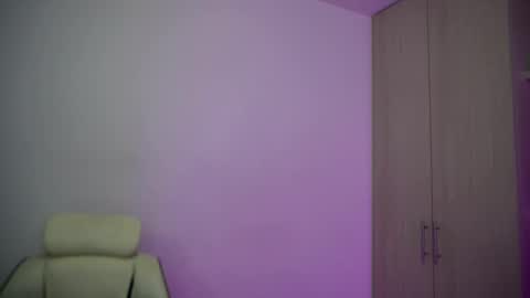 Snapshot of forever_y0ung chatting on October 16, 2025, 11:06 pm Megan Prada Follow me on Onlyfans online show from October 16, 2025, 11:06 pm