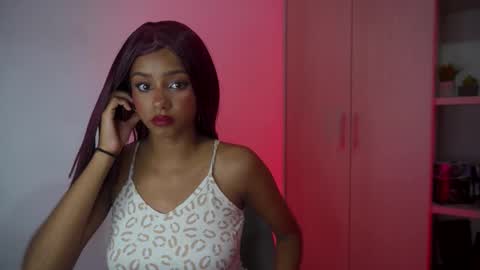 Snapshot of forever_y0ung chatting on November 14, 2025, 6:01 am Megan Prada Follow me on Onlyfans online show from November 14, 2025, 6:01 am