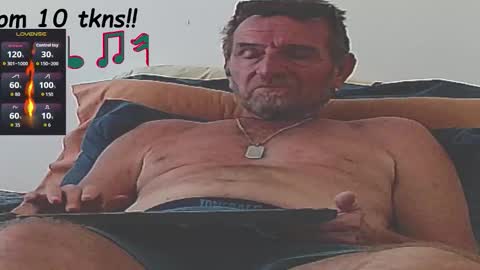 doc online show from September 17, 2025, 11:23 am