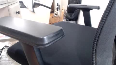 foster19422002 online show from December 3, 2025, 4:05 pm