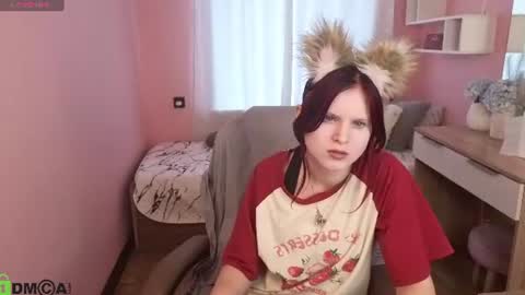 Snapshot of fox_cutee chatting on August 1, 2026, 1:27 am Fox online show from August 1, 2026, 1:27 am