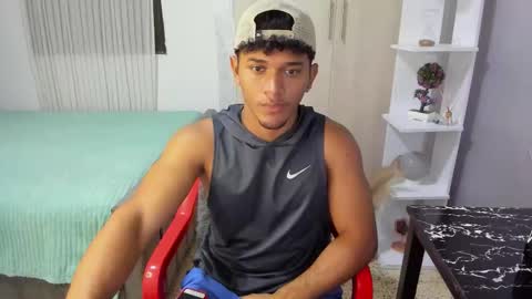 Fox online show from October 21, 2025, 7:36 pm