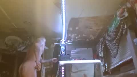 Snapshot of foxbodydave chatting on June 14, 2026, 9:00 am foxbodydave online show from June 14, 2026, 9:00 am
