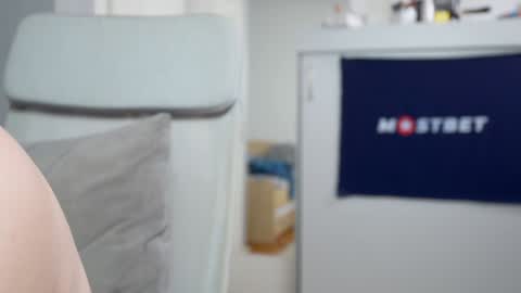 Snapshot of foxeslovefoxes chatting on December 22, 2024, 12:16 pm CUSTOM PHOTOS AND VIDEOS -  online show from December 22, 2024, 12:16 pm