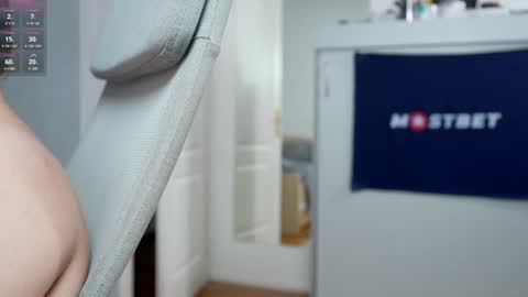 Snapshot of foxeslovefoxes chatting on December 28, 2024, 12:03 pm CUSTOM PHOTOS AND VIDEOS -  online show from December 28, 2024, 12:03 pm