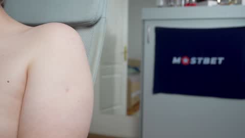 Snapshot of foxeslovefoxes chatting on January 26, 2025, 11:17 am CUSTOM PHOTOS AND VIDEOS -  online show from January 26, 2025, 11:17 am