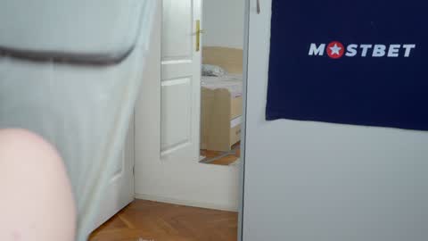 Snapshot of foxeslovefoxes chatting on January 28, 2025, 11:06 am CUSTOM PHOTOS AND VIDEOS -  online show from January 28, 2025, 11:06 am