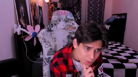 Foxicfu online show from April 11, 2026, 2:32 pm