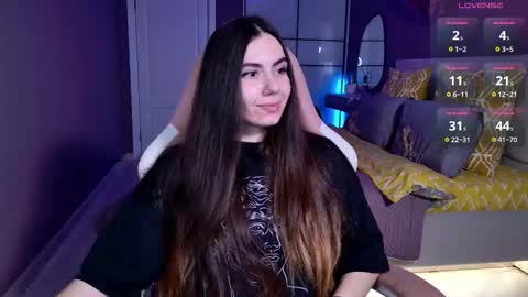 Foxy online show from September 30, 2025, 5:07 pm