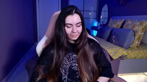 Foxy online show from November 1, 2025, 6:54 pm