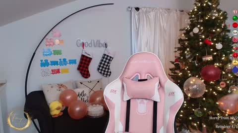 Lex Vive foxygamer cb online show from December 22, 2025, 11:57 pm