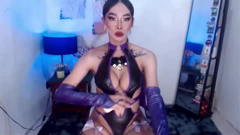 Snapshot of foxy_goddess chatting on November 16, 2025, 9:37 am foxy_goddess online show from November 16, 2025, 9:37 am