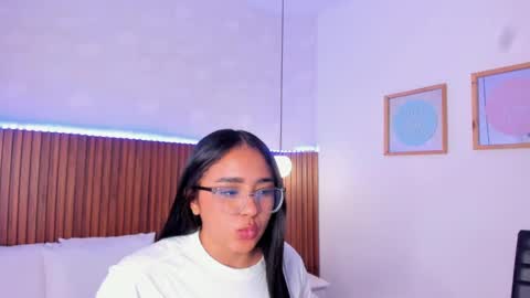 Snapshot of foxy_kylie chatting on October 11, 2025, 8:29 pm foxy_kylie online show from October 11, 2025, 8:29 pm