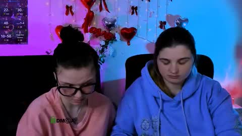 Snapshot of foxy_tease_ chatting on February 23, 2026, 7:55 pm foxy_tease_ online show from February 23, 2026, 7:55 pm