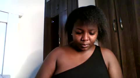 Snapshot of foxykay1 chatting on October 5, 2025, 3:49 am Kayla online show from October 5, 2025, 3:49 am