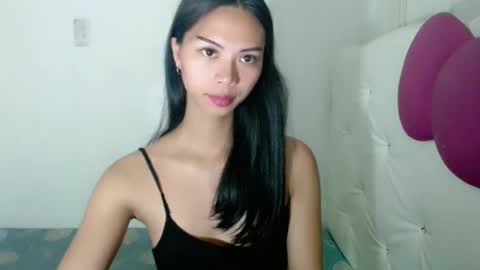 Snapshot of foxylicious_danielax chatting on September 18, 2025, 1:18 am Daniela online show from September 18, 2025, 1:18 am