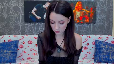 Snapshot of foxyx1 chatting on December 15, 2024, 11:45 am Foxy online show from December 15, 2024, 11:45 am