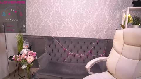 Kate online show from December 9, 2024, 9:48 pm