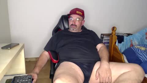 Fraboys online show from April 5, 2026, 6:27 pm