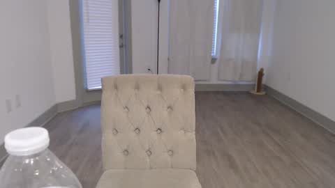 Angel online show from February 10, 2025, 9:58 pm