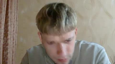 frame_tamer888 online show from June 12, 2026, 8:52 pm
