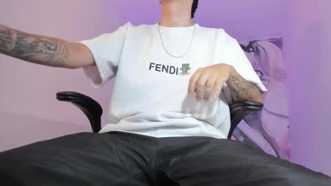 Fran online show from November 30, 2025, 2:26 am