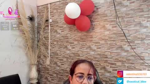 Snapshot of francesca_bbw chatting on February 18, 2025, 7:54 am online show from February 18, 2025, 7:54 am