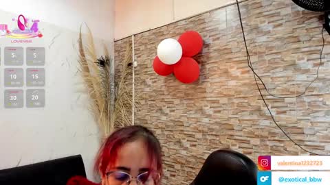 Snapshot of francesca_bbw chatting on March 12, 2025, 9:34 am online show from March 12, 2025, 9:34 am