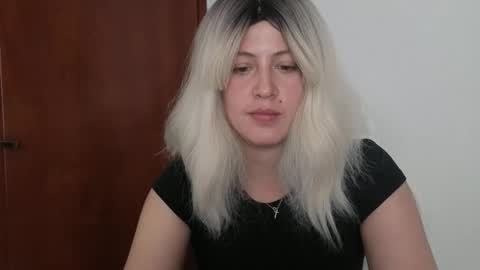 Francesca online show from April 28, 2026, 7:41 pm