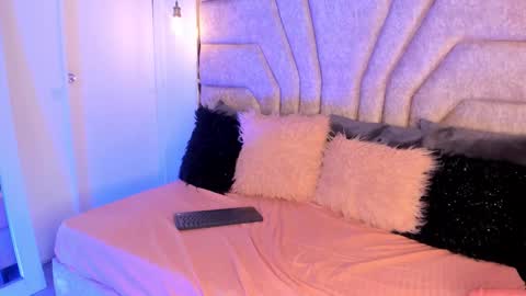 Snapshot of francheska121 chatting on October 2, 2025, 8:16 pm francheska121 online show from October 2, 2025, 8:16 pm