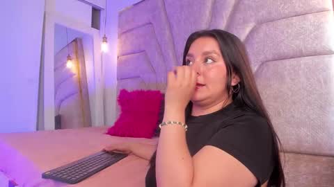 Snapshot of francheska121 chatting on February 28, 2026, 6:42 pm francheska121 online show from February 28, 2026, 6:42 pm