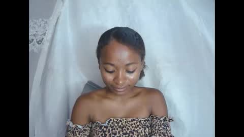 francine925426 online show from December 1, 2025, 10:31 am