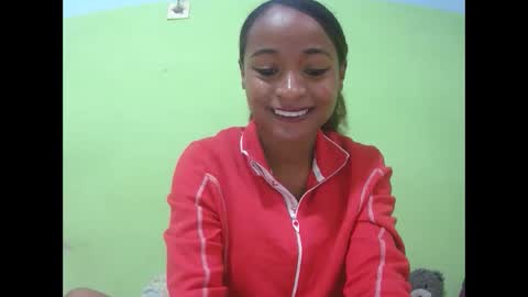 Snapshot of francine925426 chatting on February 1, 2026, 4:55 am francine925426 online show from February 1, 2026, 4:55 am