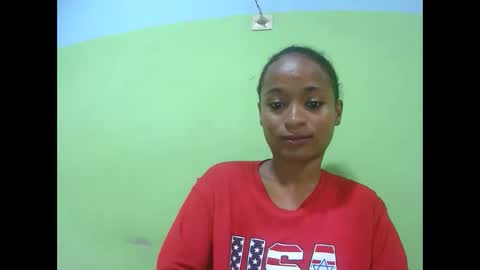 Snapshot of francine925426 chatting on February 3, 2026, 1:16 pm francine925426 online show from February 3, 2026, 1:16 pm